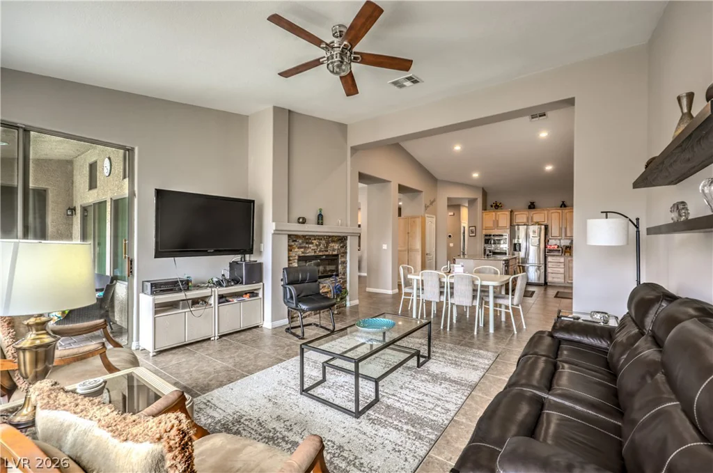 8320 Preppy Fox, Las Vegas, NV 89131