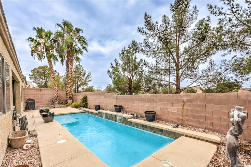 8320 Preppy Fox, Las Vegas, NV 89131