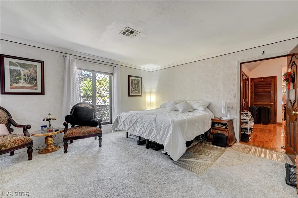 3005 Campbell, Las Vegas, NV 89107