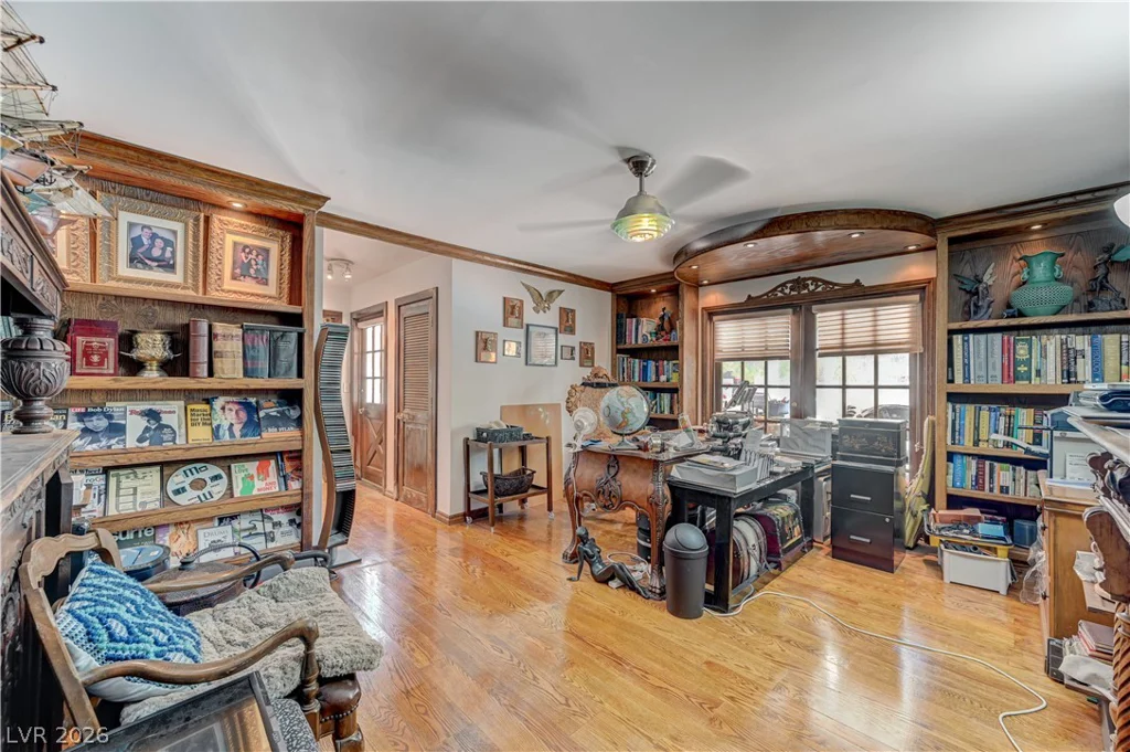 3005 Campbell, Las Vegas, NV 89107