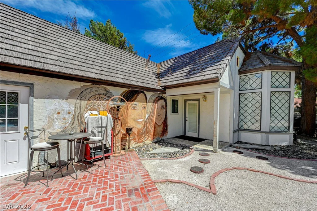 3005 Campbell, Las Vegas, NV 89107