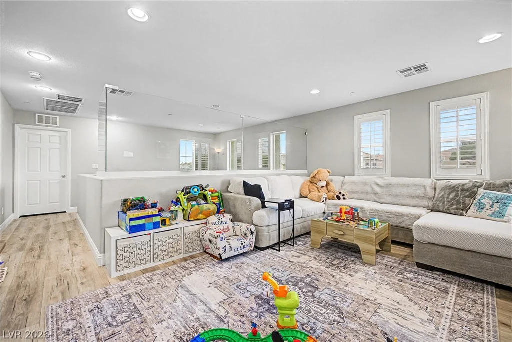 2353 Via Alicante, Henderson, NV 89044