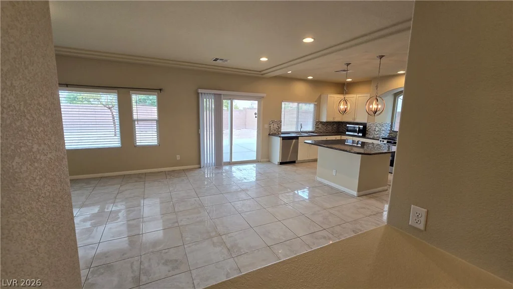 5543 Dancing Fox, Las Vegas, NV 89139
