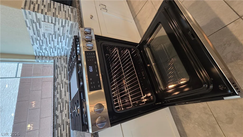 5543 Dancing Fox, Las Vegas, NV 89139