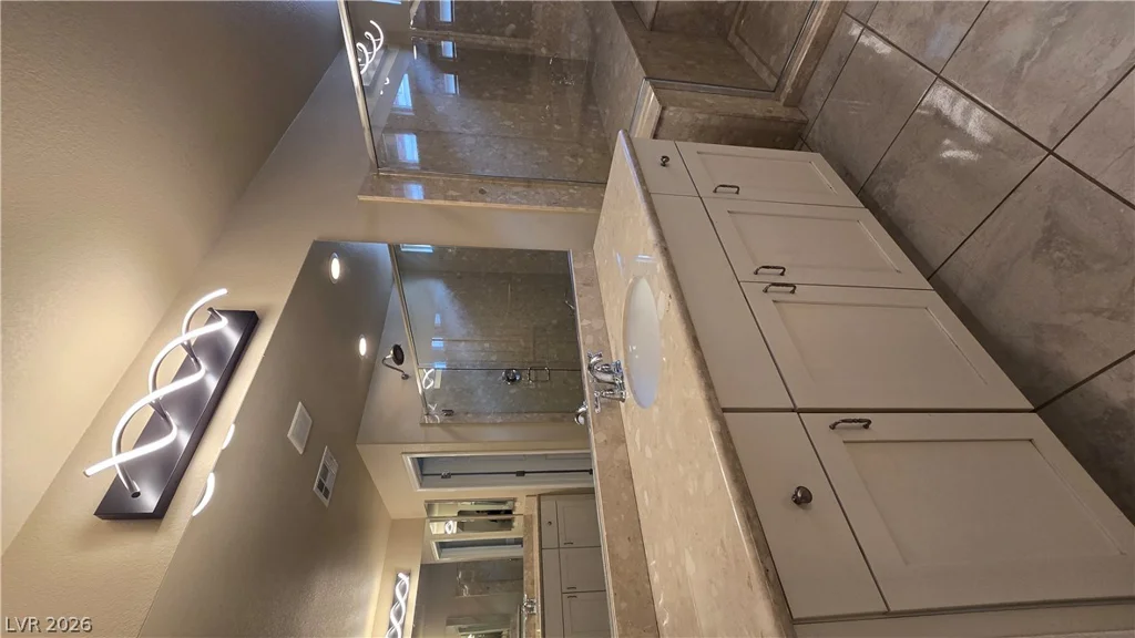 5543 Dancing Fox, Las Vegas, NV 89139