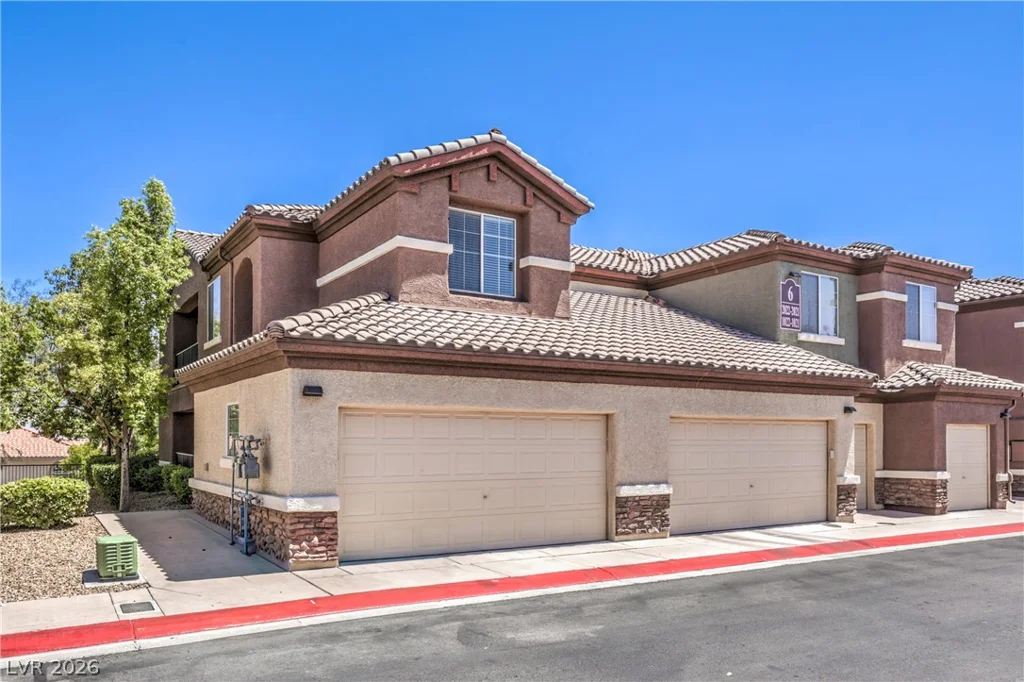 8324 Charleston, Las Vegas, NV 89117