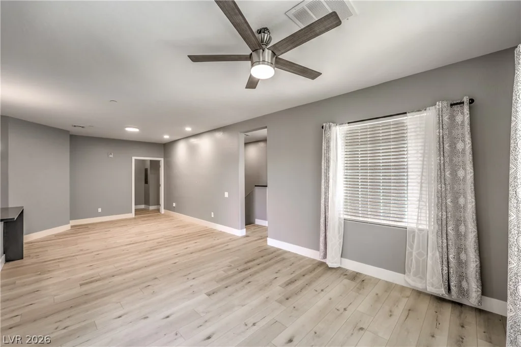 8324 Charleston, Las Vegas, NV 89117