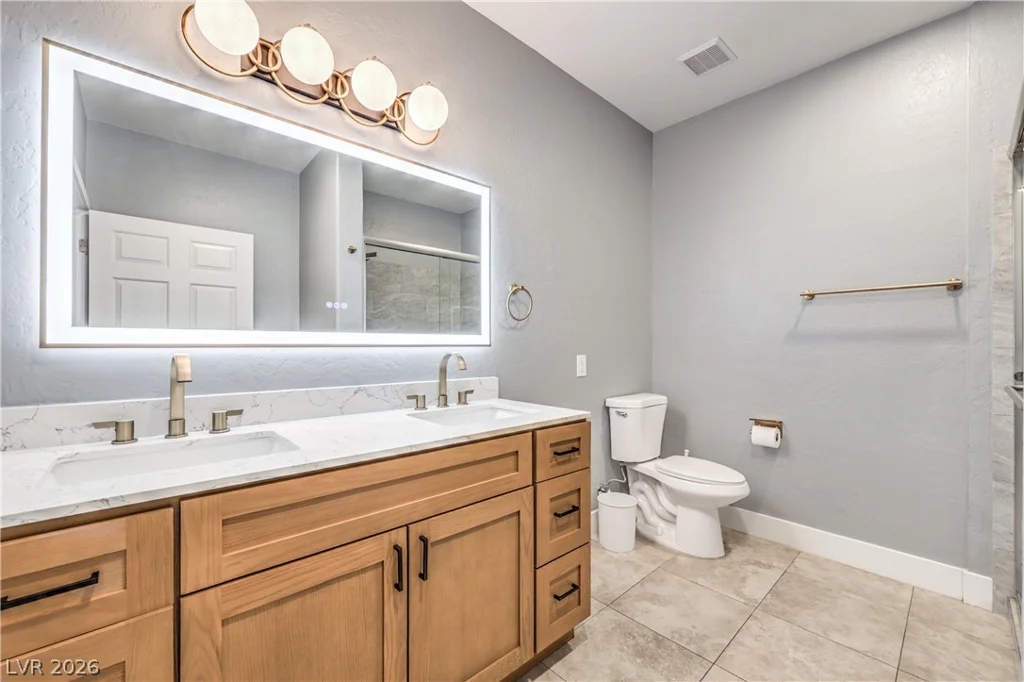 8324 Charleston, Las Vegas, NV 89117