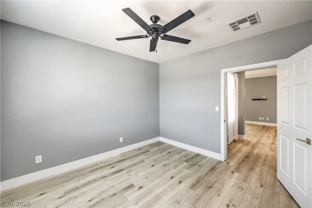8324 Charleston, Las Vegas, NV 89117