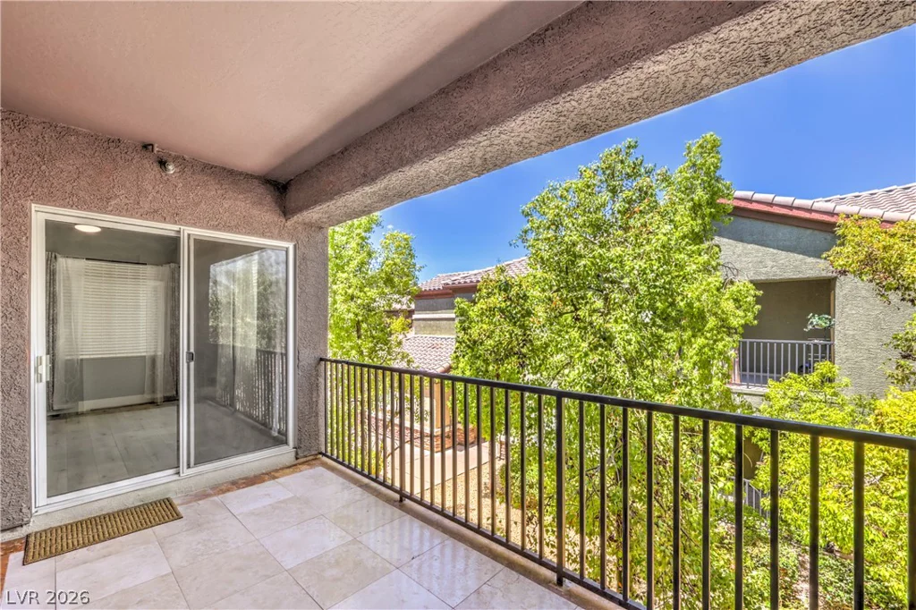 8324 Charleston, Las Vegas, NV 89117