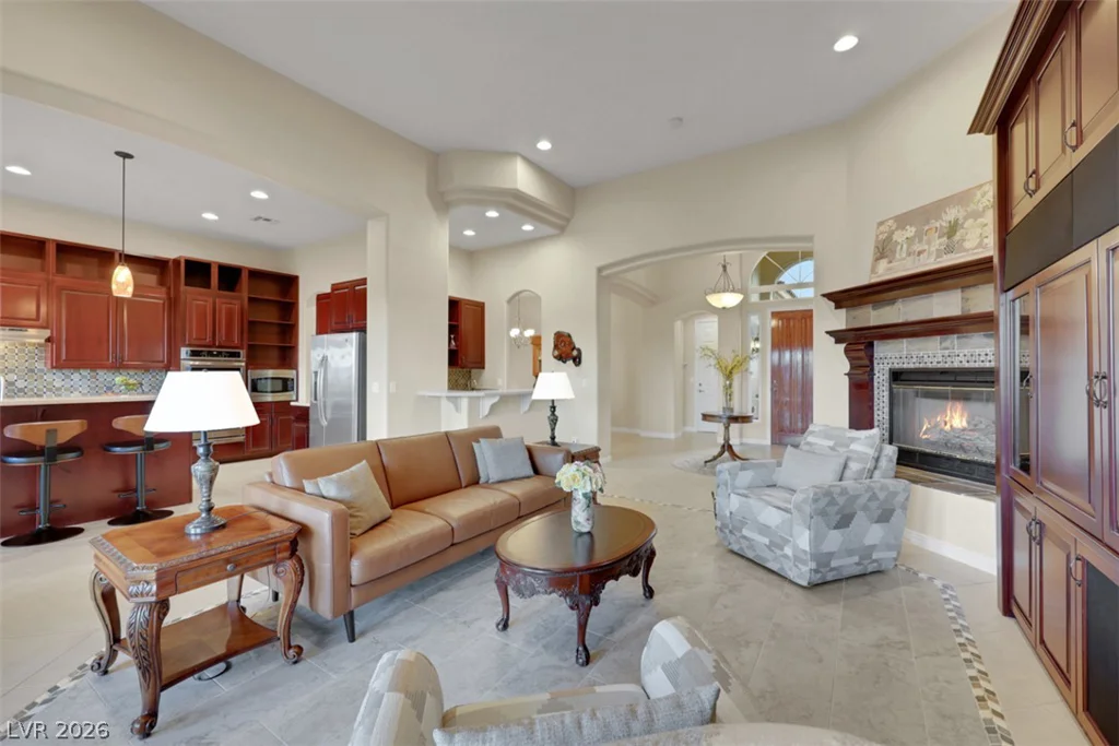 15 Avenida Fiori, Henderson, NV 89011