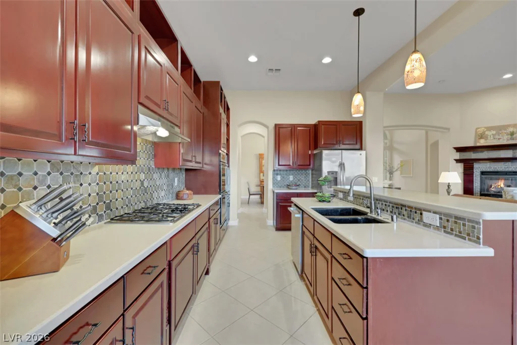 15 Avenida Fiori, Henderson, NV 89011