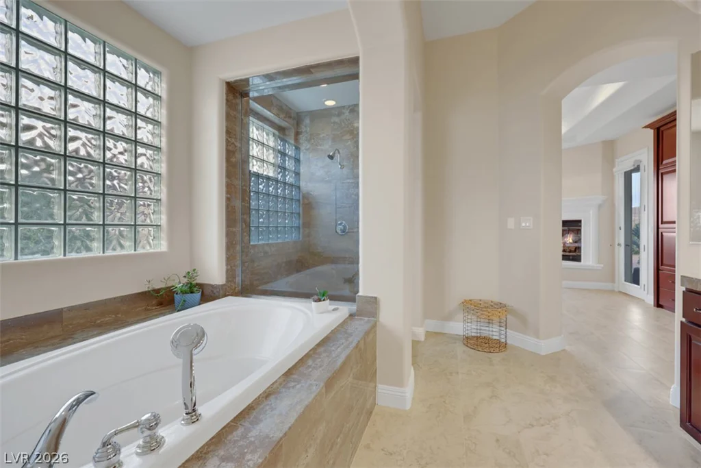 15 Avenida Fiori, Henderson, NV 89011
