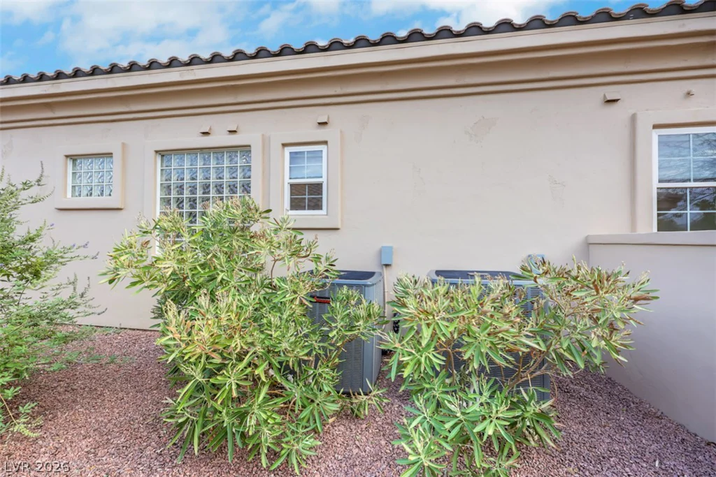 15 Avenida Fiori, Henderson, NV 89011