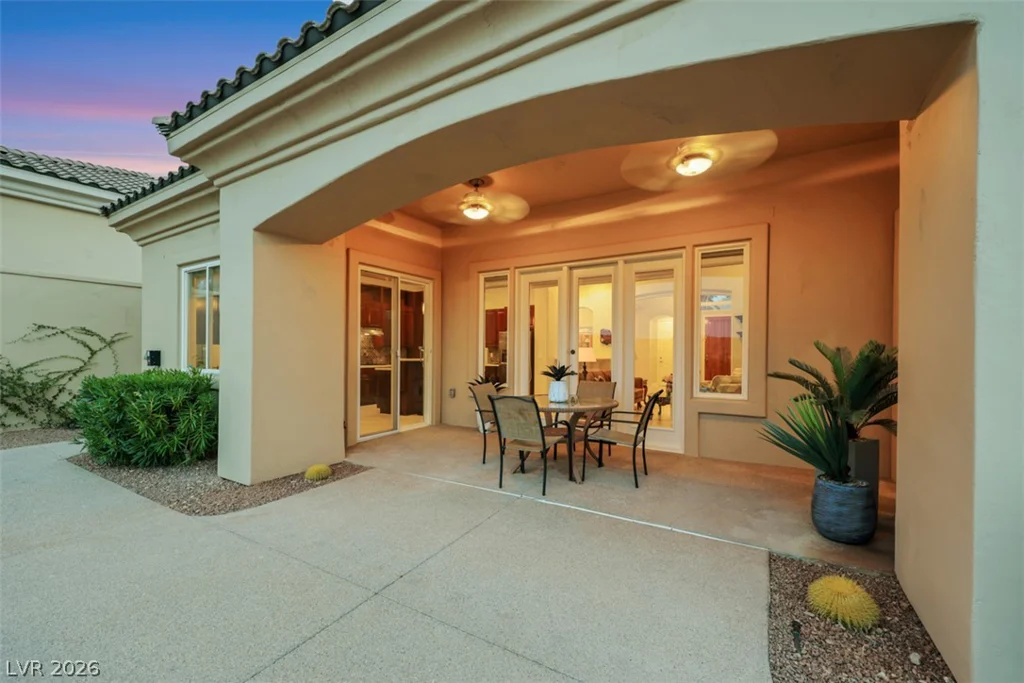 15 Avenida Fiori, Henderson, NV 89011