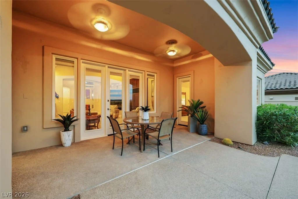 15 Avenida Fiori, Henderson, NV 89011