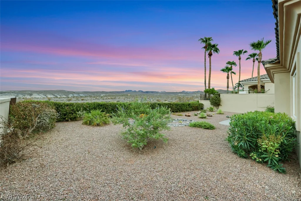 15 Avenida Fiori, Henderson, NV 89011