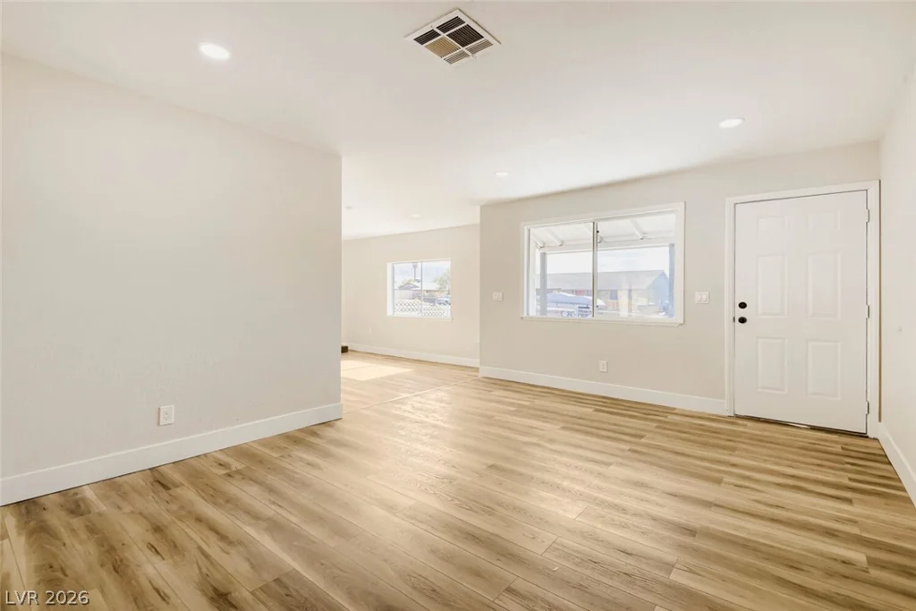 914 Palo Verde, Henderson, NV 89015