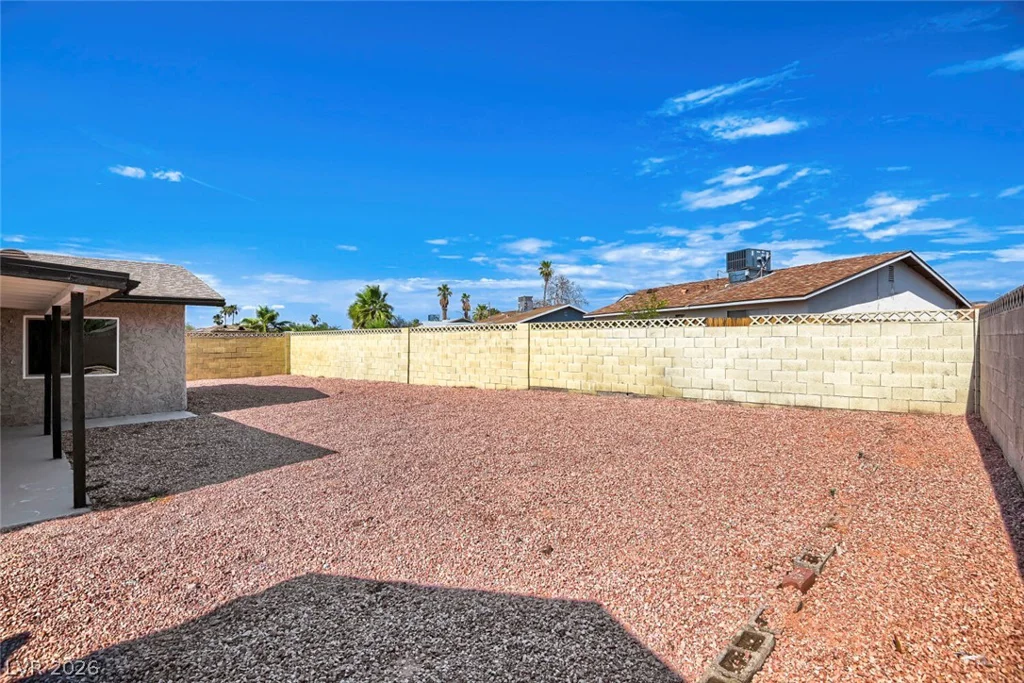 914 Palo Verde, Henderson, NV 89015