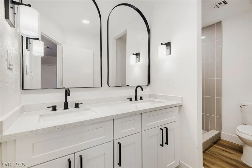 914 Palo Verde, Henderson, NV 89015