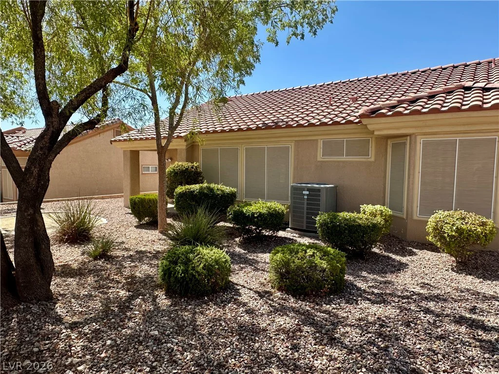 10016 Heyfield, Las Vegas, NV 89134