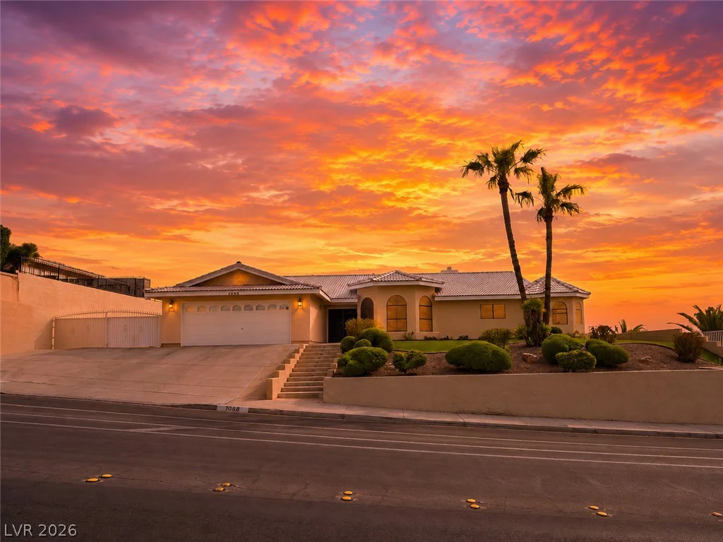 1068 Calico Ridge, Henderson, NV 89011