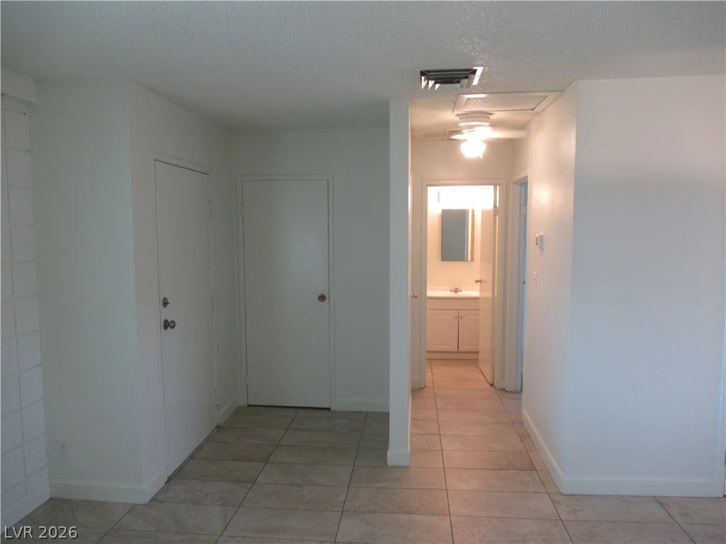 357 VAN WAGENEN, Henderson, NV 89015