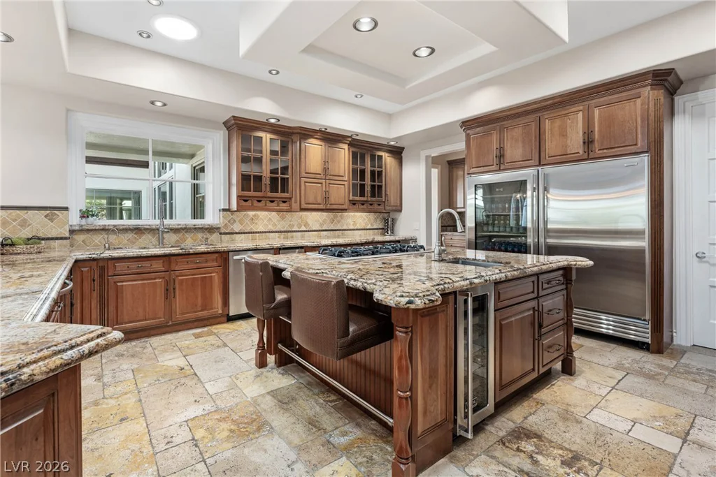 7440 Oak Grove, Las Vegas, NV 89117