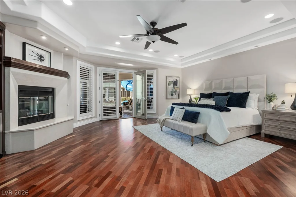 7440 Oak Grove, Las Vegas, NV 89117