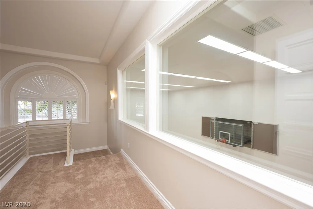 7440 Oak Grove, Las Vegas, NV 89117