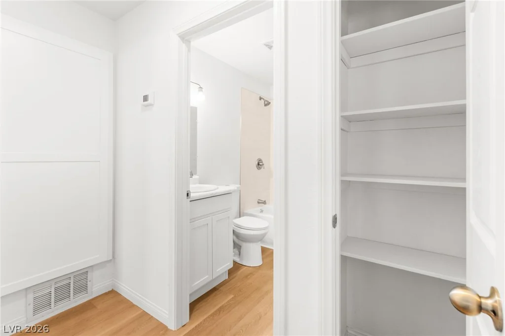 1393 Dorothy, Las Vegas, NV 89119