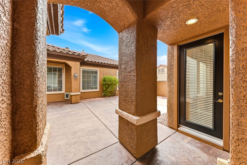 2306 Schaeffer Hills, Henderson, NV 89052