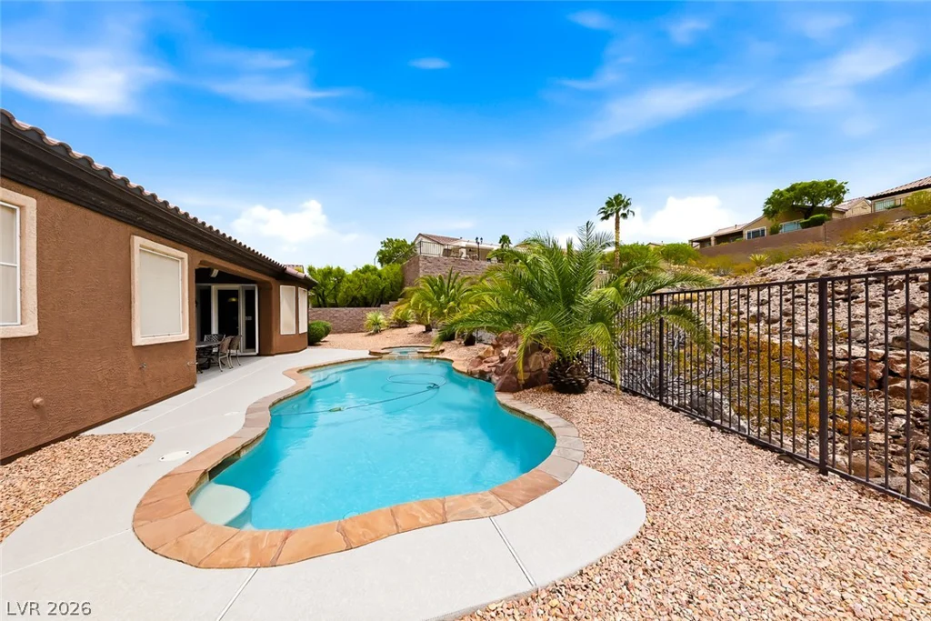 2306 Schaeffer Hills, Henderson, NV 89052