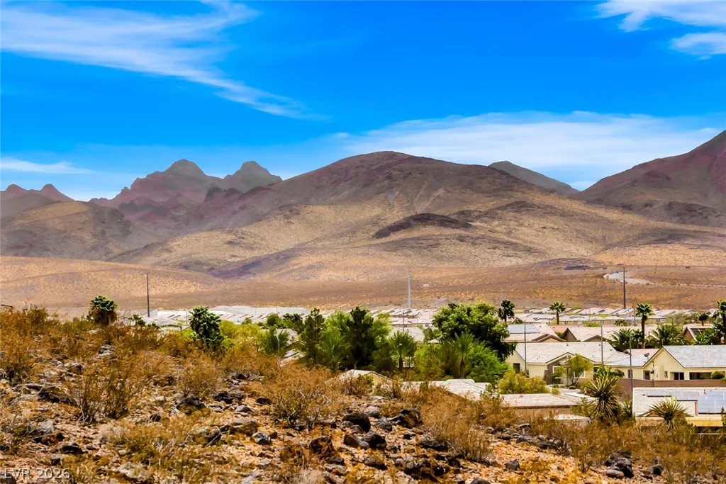 2306 Schaeffer Hills, Henderson, NV 89052