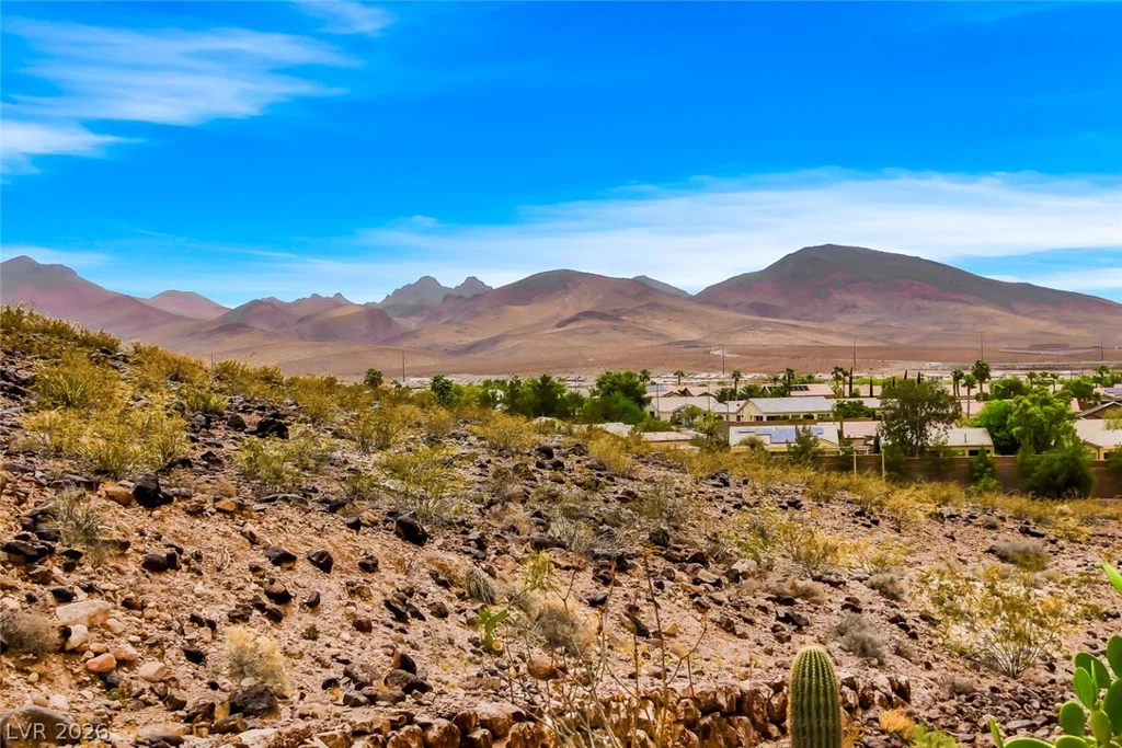2306 Schaeffer Hills, Henderson, NV 89052
