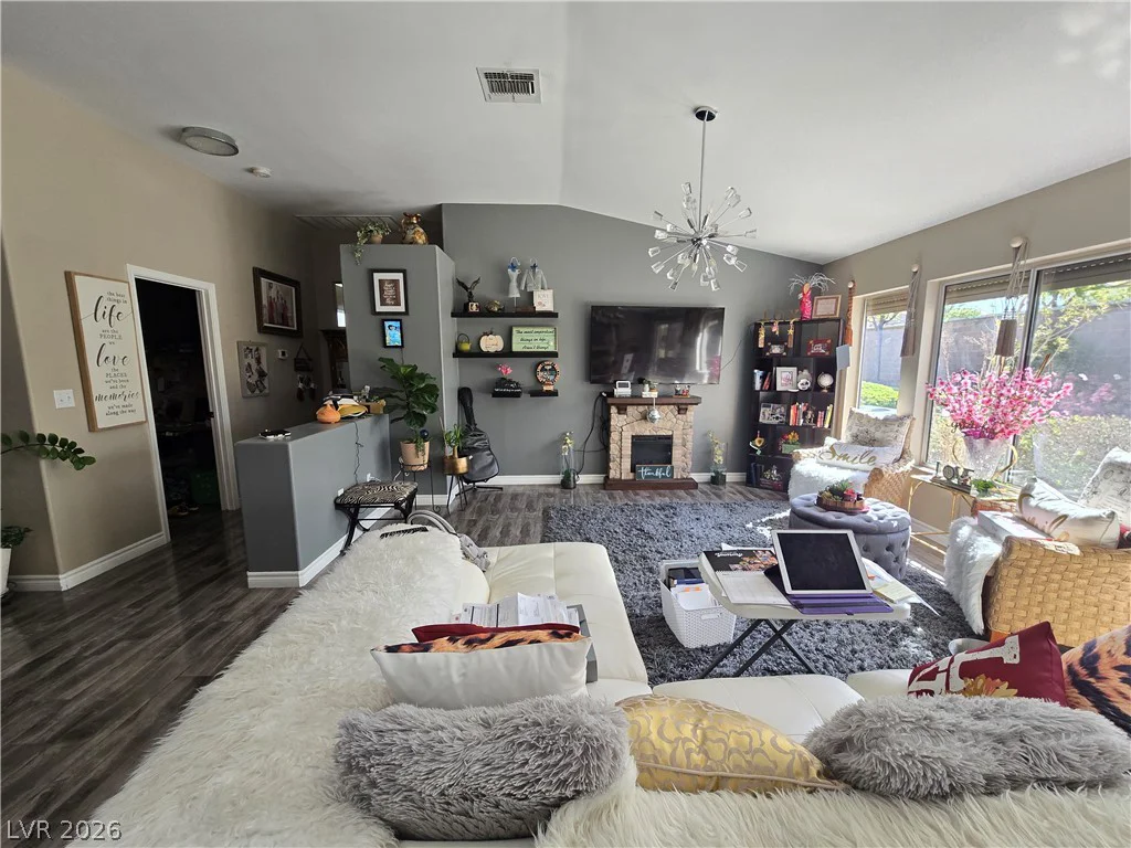 415 Golden State, Henderson, NV 89012