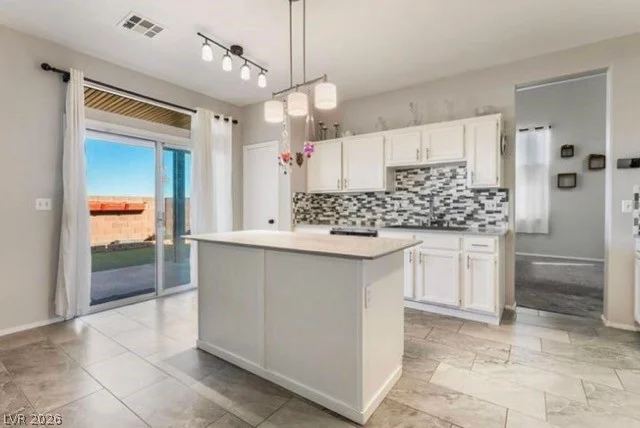 146 Camino Capri, Henderson, NV 89012