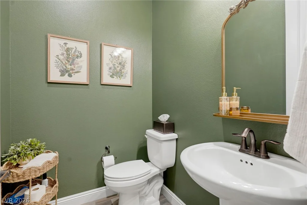 8535 Longmire, Las Vegas, NV 89143