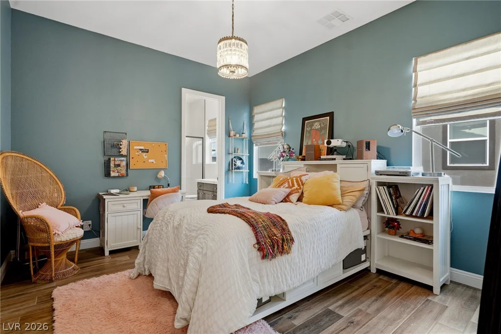 8535 Longmire, Las Vegas, NV 89143