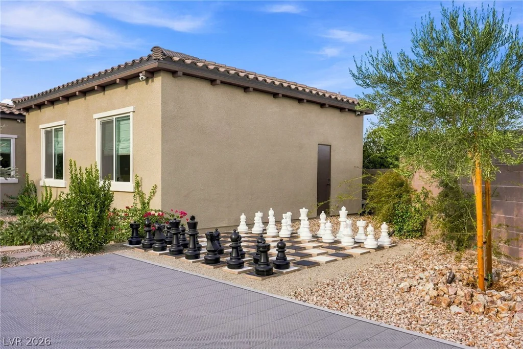 8535 Longmire, Las Vegas, NV 89143