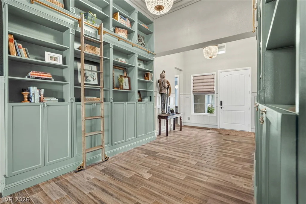 8535 Longmire, Las Vegas, NV 89143