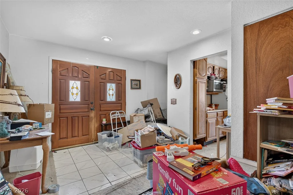8075 Sally, Las Vegas, NV 89166