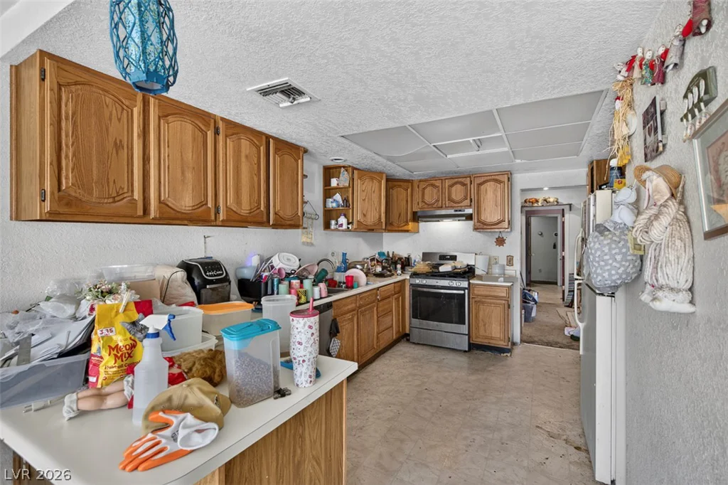 8075 Sally, Las Vegas, NV 89166
