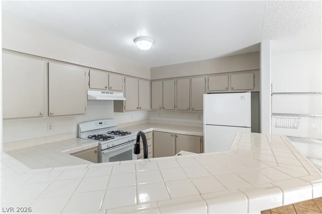 701 Wheat Ridge, Las Vegas, NV 89145