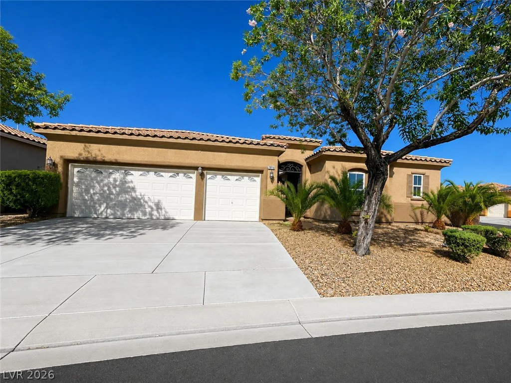 7883 Carson Creek, Las Vegas, NV 89113