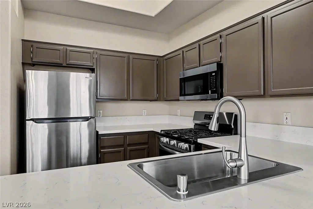 700 Carnegie, Henderson, NV 89052