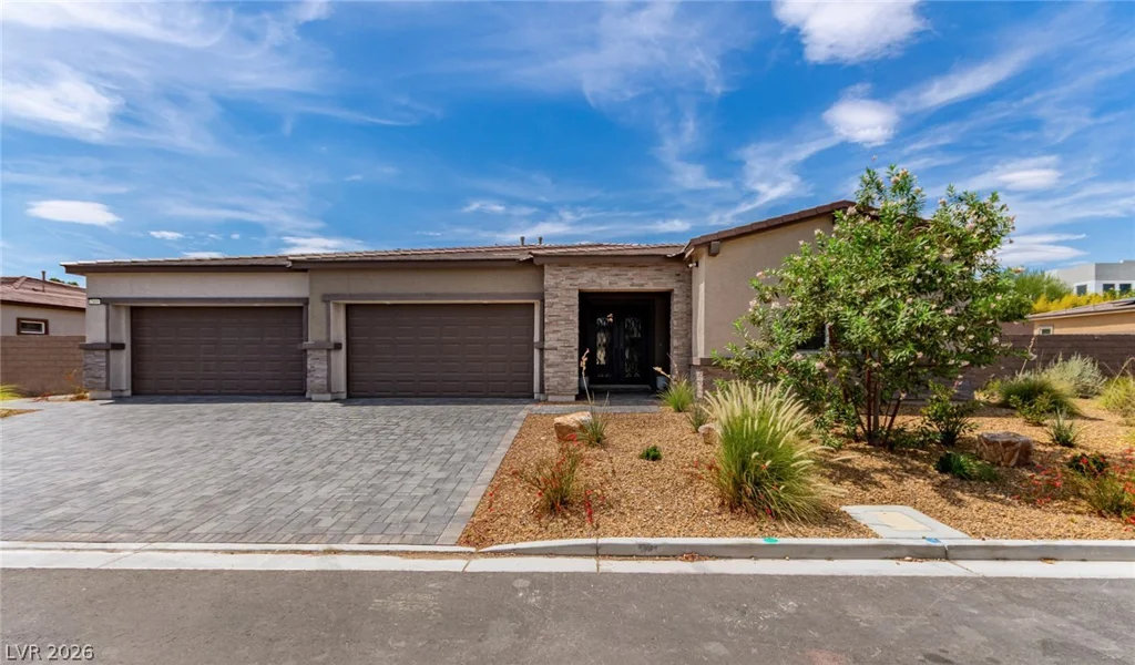 2669 Pioneer Estates, Las Vegas, NV 89117