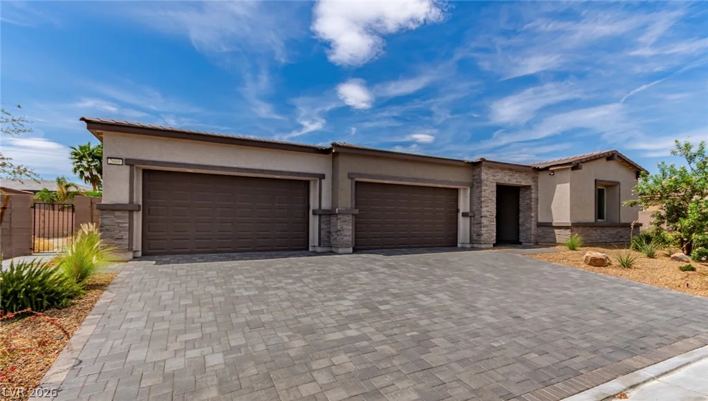 2669 Pioneer Estates, Las Vegas, NV 89117