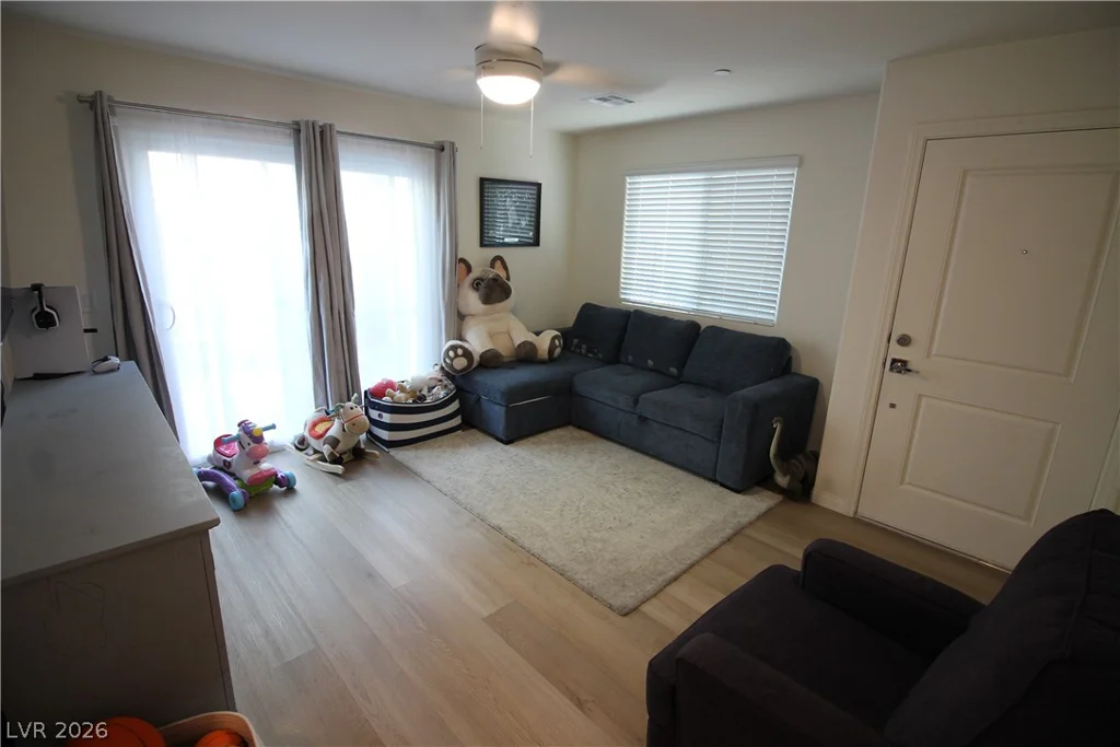6852 Prairie Pearl, Las Vegas, NV 89148