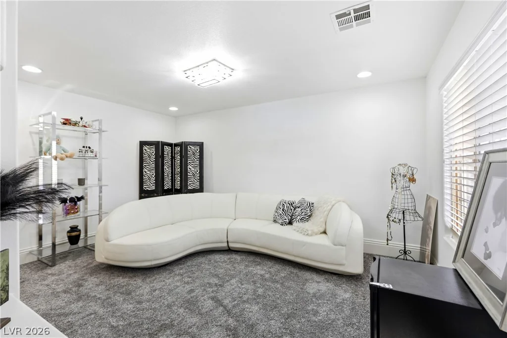 8820 Buffalo Cloud, Las Vegas, NV 89143